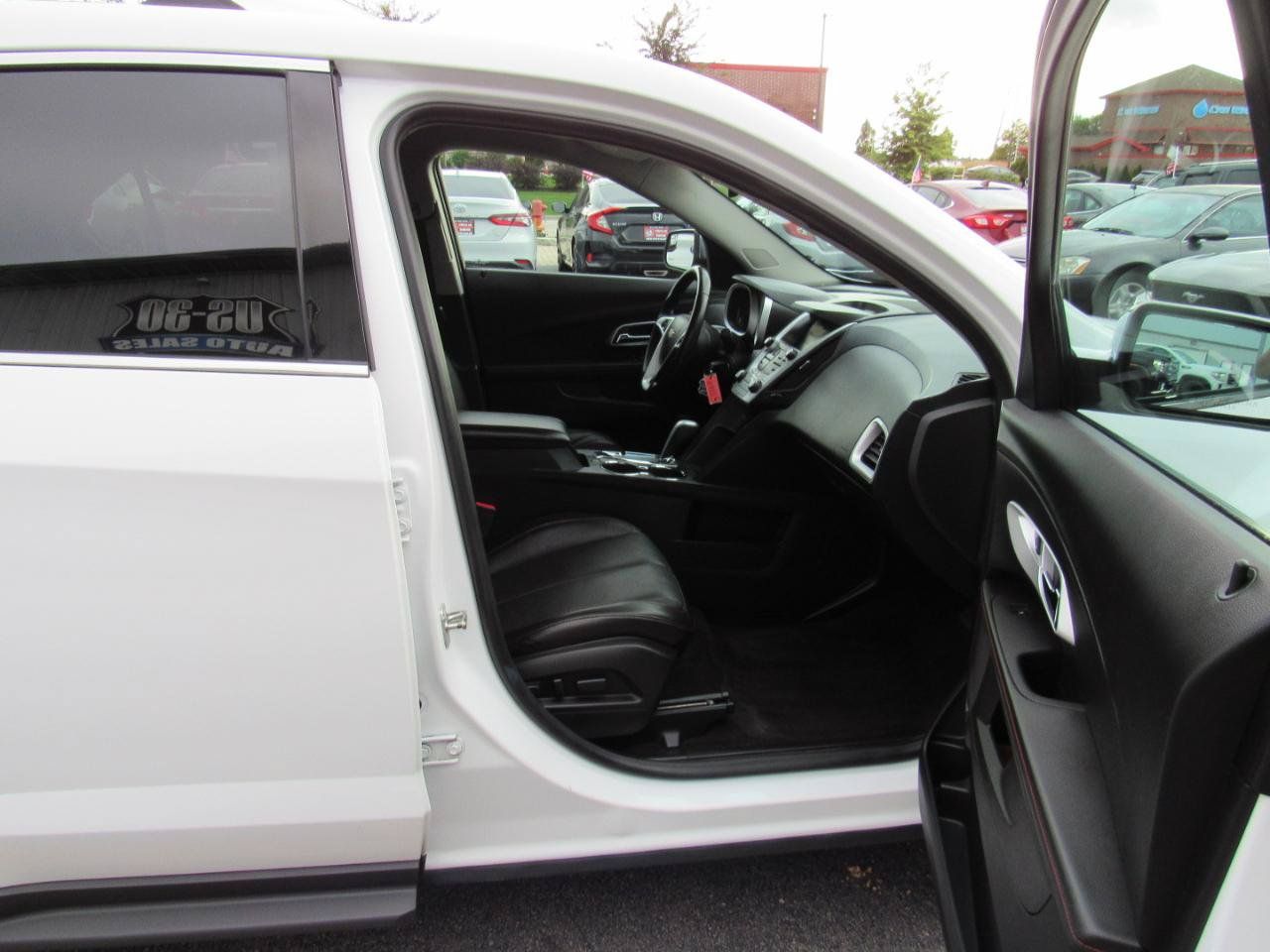 Used 2015 Chevrolet Equinox LTZ w/ LPO, Protection Package AWD/4WD image 30
