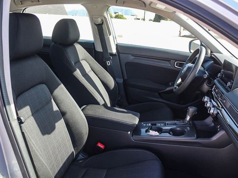 Certified 2022 Honda Civic LX image 17