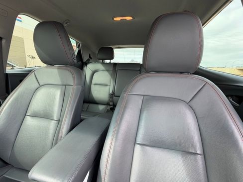 Used 2020 Chevrolet Bolt Premier w/ Infotainment Package FWD image 11
