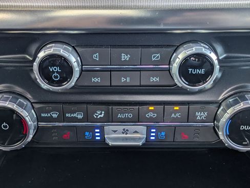 Used 2023 Ford F150 Raptor image 26