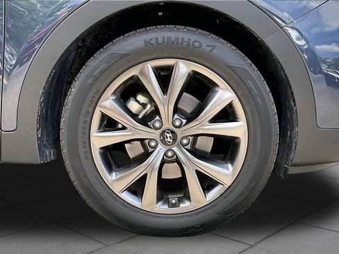 Used 2017 Hyundai Santa Fe Sport w/ 2.0T Ultimate Tech Package 05 AWD/4WD image 10