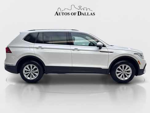 Used 2023 Volkswagen Tiguan SE AWD/4WD image 10