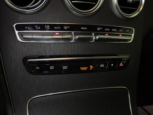 Used 2022 Mercedes-Benz GLC 300 4MATIC image 20