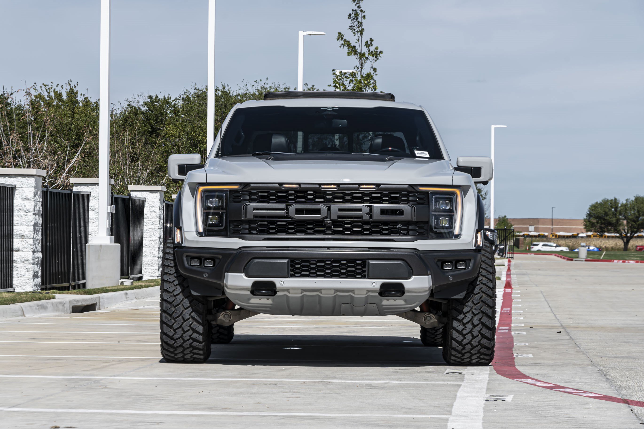 Used 2023 Ford F150 Raptor AWD/4WD image 3