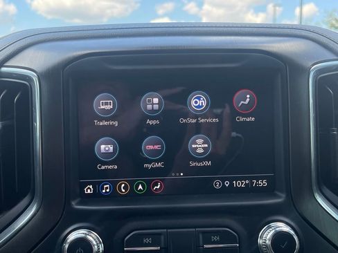 Used 2021 GMC Sierra 1500 AT4 w/ AT4 Premium Package AWD/4WD image 40