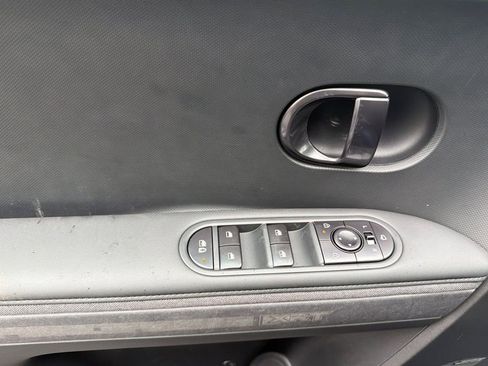 New 2026 Hyundai Ioniq 5 XRT image 9