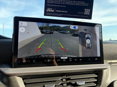 New 2026 Ford Explorer Platinum AWD/4WD image 5