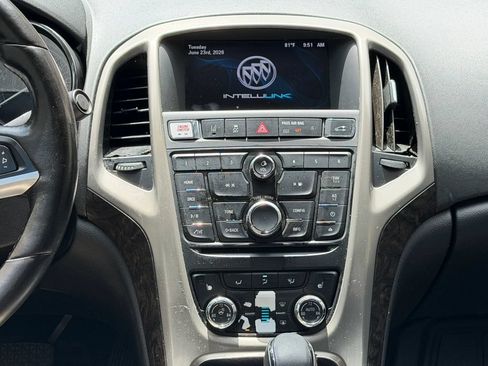 Used 2015 Buick Verano Leather FWD image 18