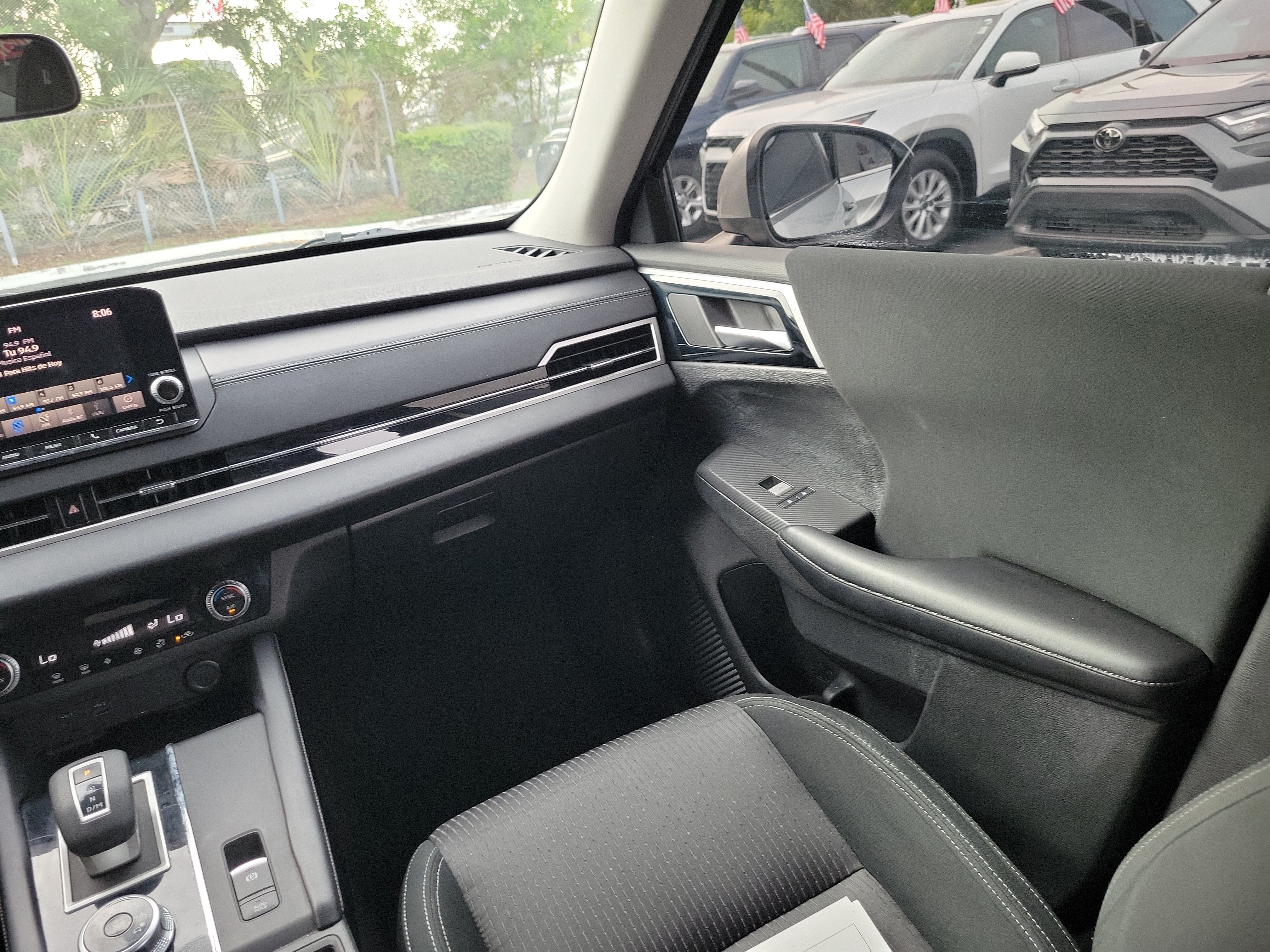 Used 2022 Mitsubishi Outlander ES FWD image 17