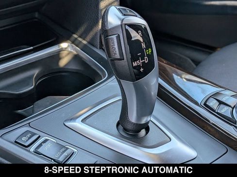 Used 2015 BMW 328i xDrive Sedan AWD/4WD image 9