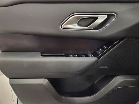 Used 2026 Land Rover Range Rover Velar Dynamic SE image 21