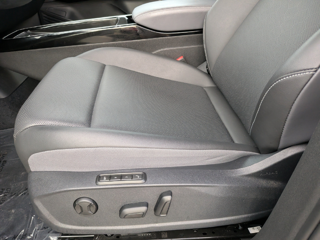 Certified 2023 Volkswagen ID.4 Pro S RWD image 19