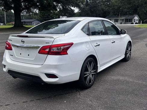 Used 2016 Nissan Sentra SR FWD image 8