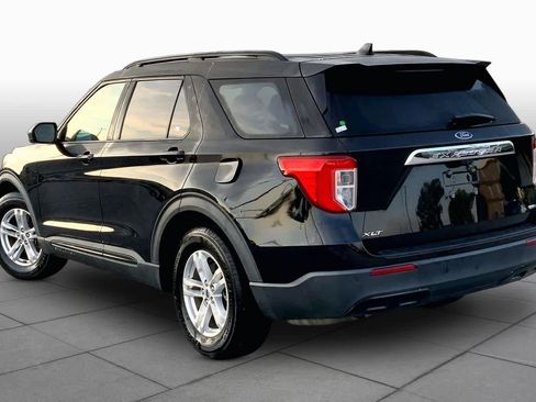 Certified 2020 Ford Explorer XLT w/ Equipment Group 202A RWD image 11