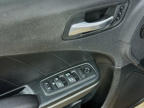 Used 2018 Dodge Charger GT AWD/4WD image 22
