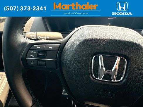 Used 2025 Honda Accord Sport image 25