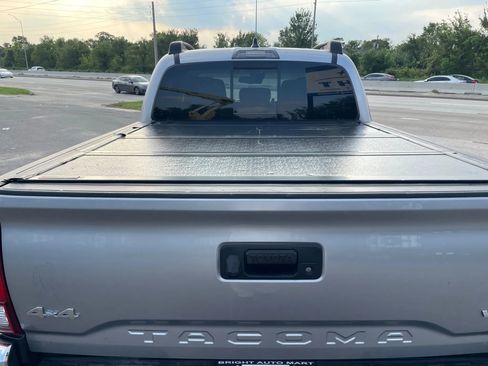 Used 2021 Toyota Tacoma SR5 image 17