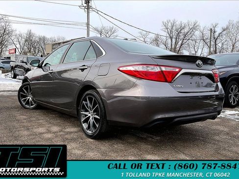 Used 2016 Toyota Camry XSE image 4