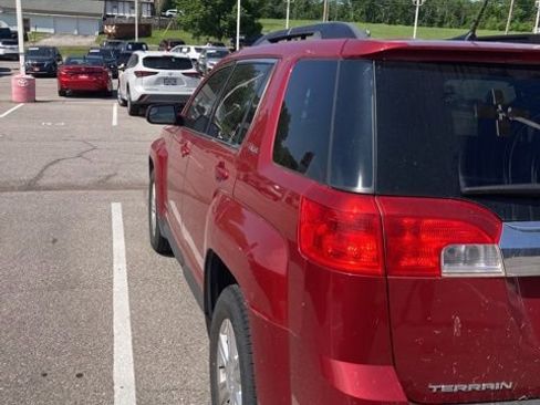 Used 2014 GMC Terrain SLE AWD/4WD image 6