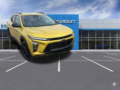 Used 2025 Chevrolet Trax ACTIV image 4