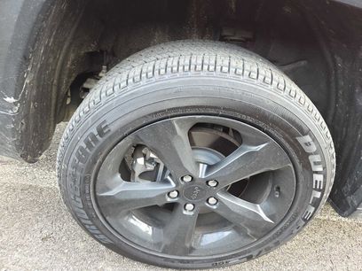 Used 2024 Jeep Grand Cherokee L Altitude