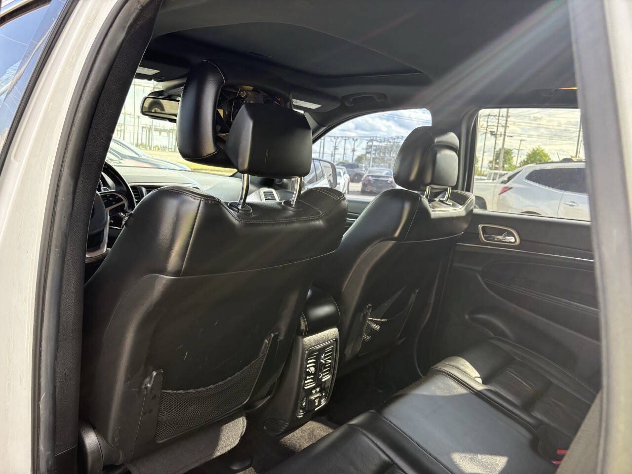Used 2014 Jeep Grand Cherokee Limited AWD/4WD image 18