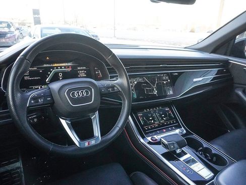 Used 2021 Audi SQ8 Prestige w/ Prestige Package image 36