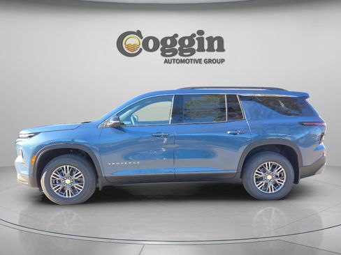 New 2026 Chevrolet Traverse LT w/ Driver Confidence Package FWD image 3