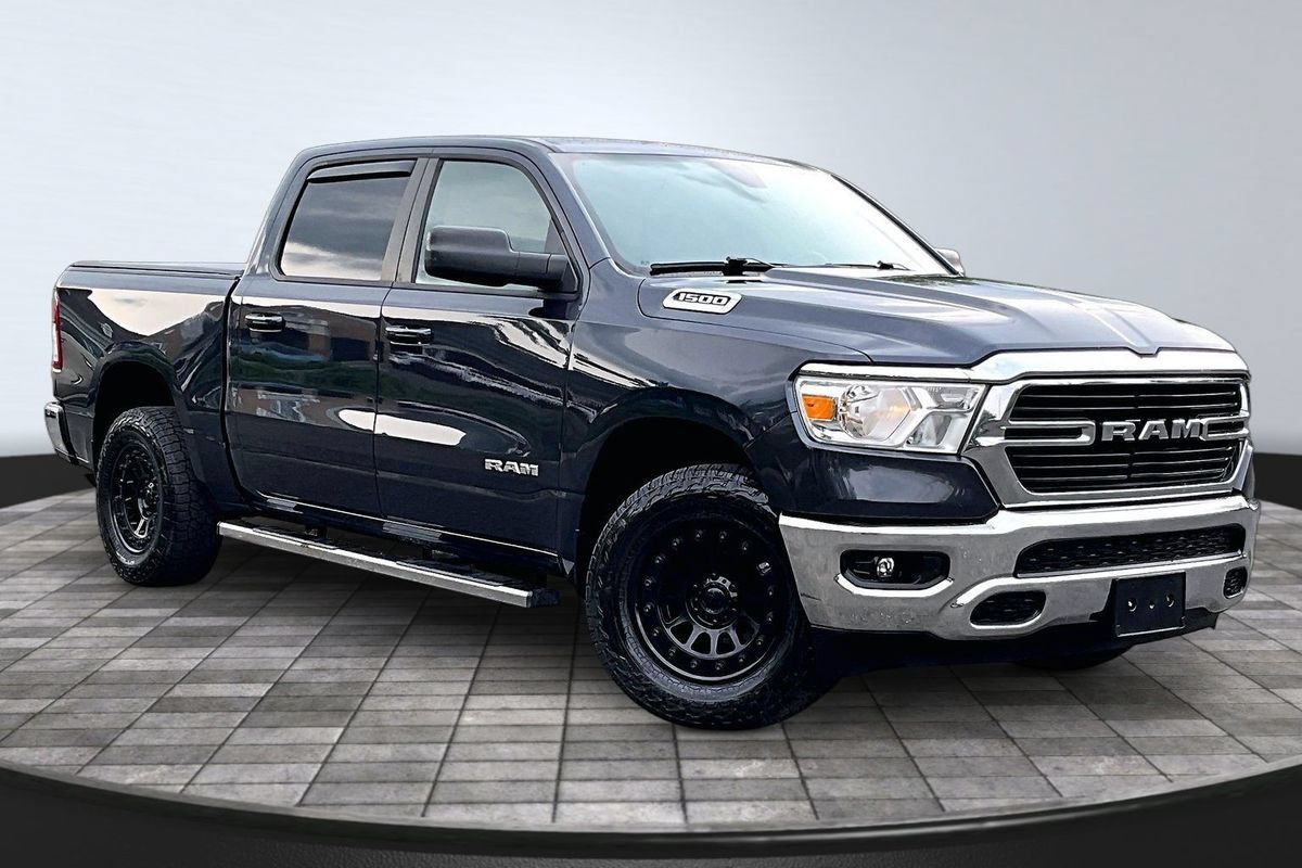 Used 2021 RAM 1500 Big Horn AWD/4WD image 3