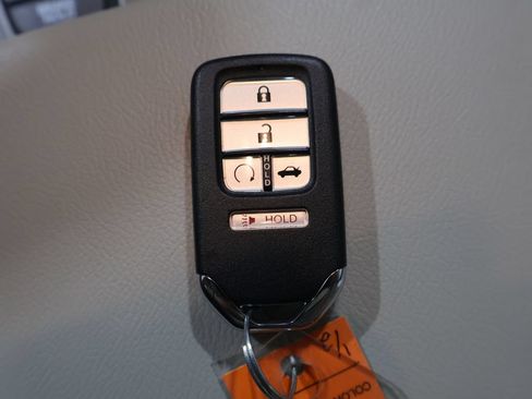 Used 2018 Honda Accord EX-L image 25