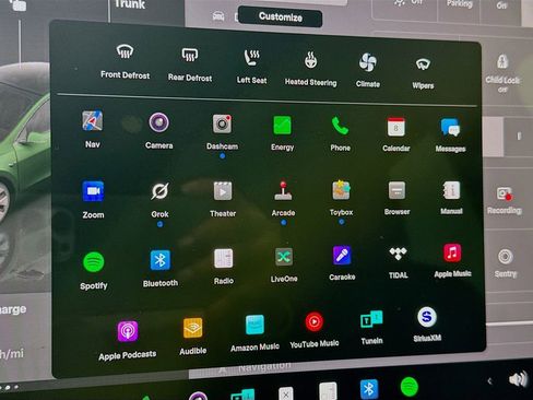 Used 2023 Tesla Model Y Long Range image 16