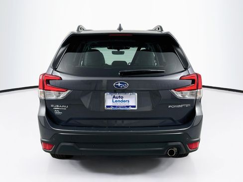 Used 2023 Subaru Forester Limited AWD/4WD image 6