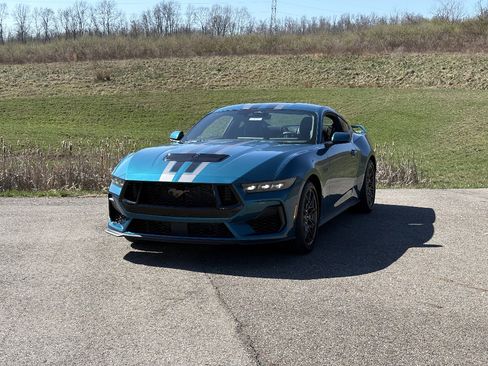 New 2026 Ford Mustang GT w/ GT Performance Package image 1