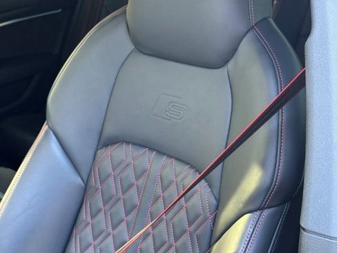 Used 2025 Audi S6 Premium Plus image 4