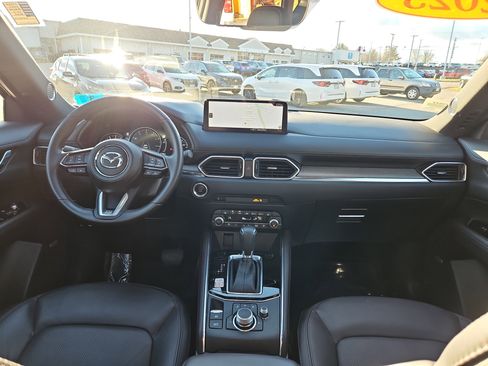 Used 2023 MAZDA CX-5 Signature image 32