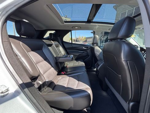 Used 2020 Chevrolet Equinox Premier AWD/4WD image 17