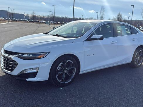 Used 2024 Chevrolet Malibu LT image 14