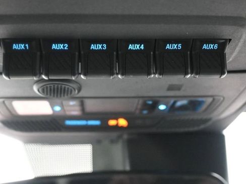 Used 2021 Ford Bronco Base image 25