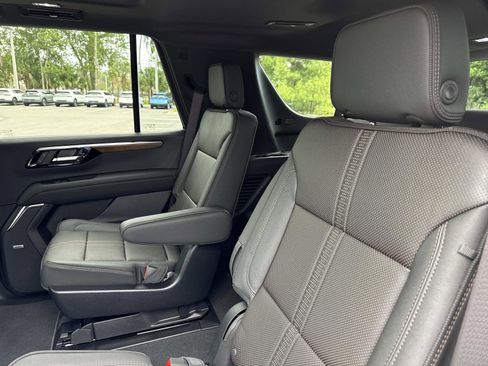 New 2026 Chevrolet Tahoe High Country w/ Sun And Tow Package AWD/4WD image 11