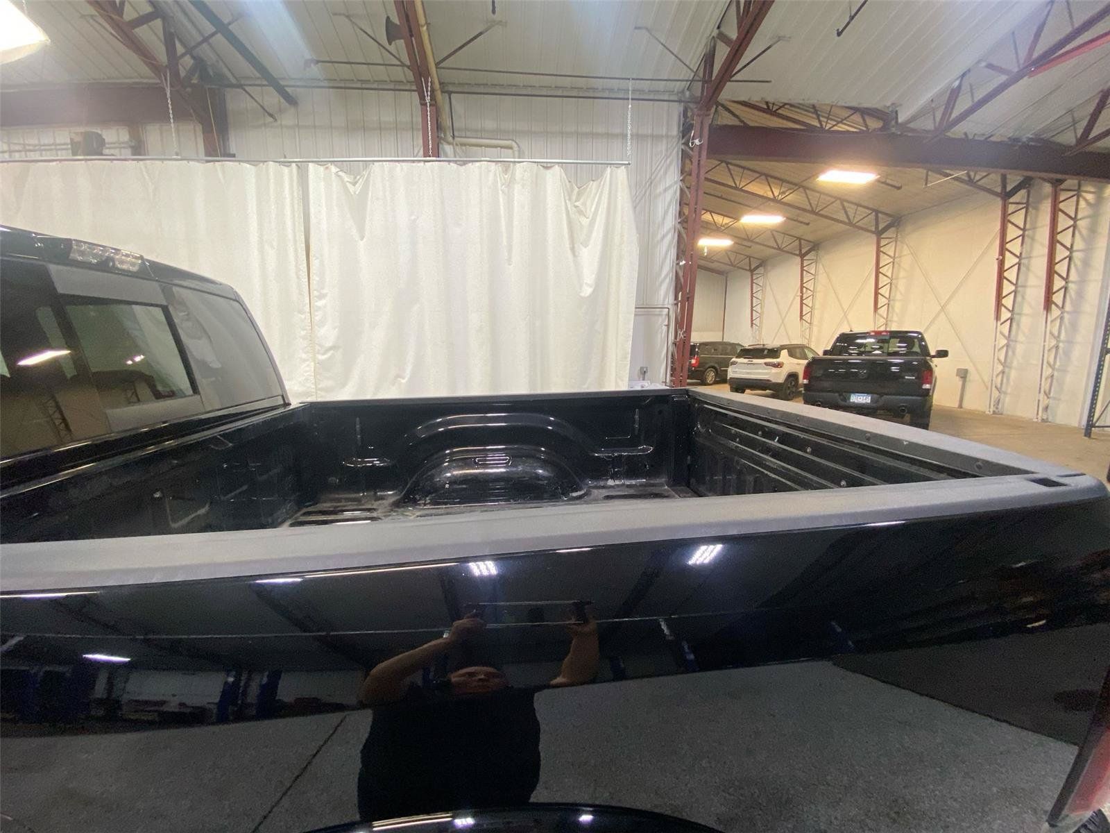 Used 2020 RAM 2500 Laramie w/ Night Edition AWD/4WD image 26