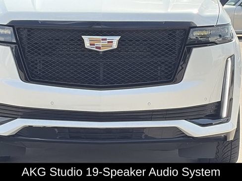 Used 2023 Cadillac Escalade Sport w/ Touring Package AWD/4WD image 4