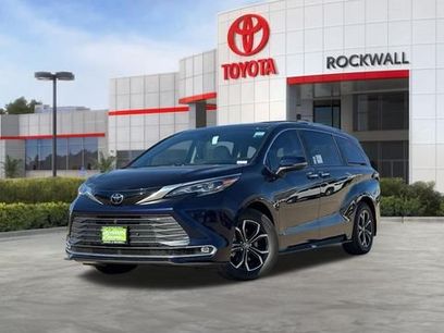New 2026 Toyota Sienna Platinum