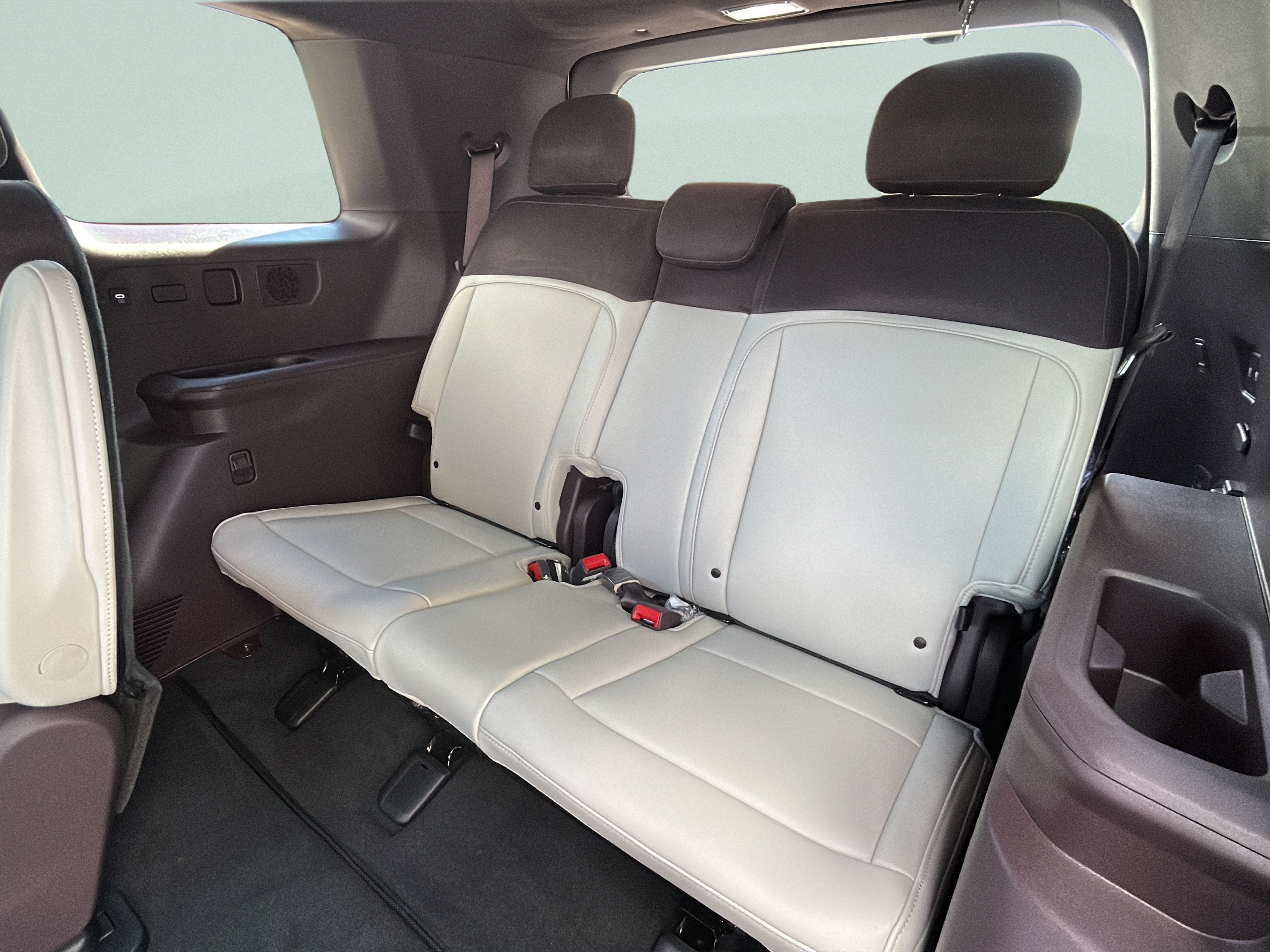 New 2027 Kia Telluride SX Prestige w/ Towing Package AWD/4WD image 12