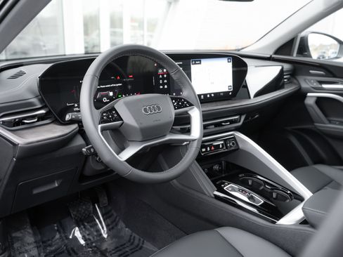 New 2025 Audi Q5 Premium Plus image 10