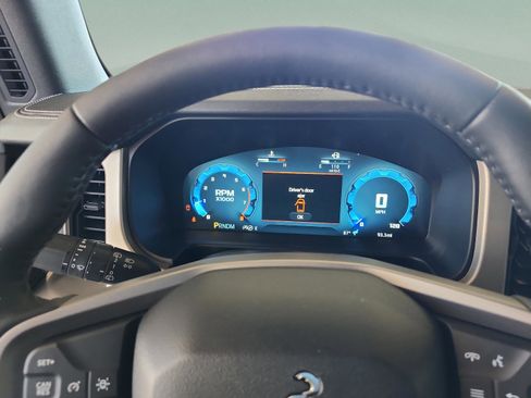 New 2025 Ford Bronco Outer Banks image 28