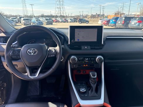 Used 2024 Toyota RAV4 Adventure image 11