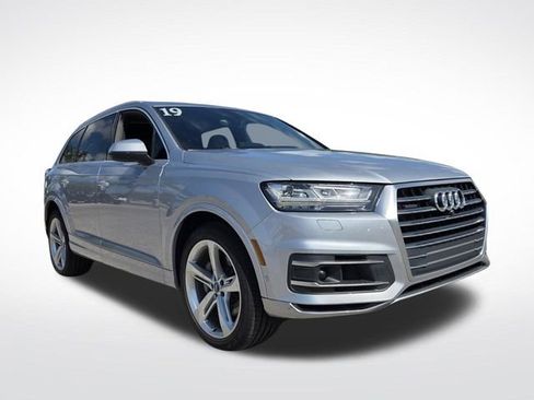 Used 2019 Audi Q7 3.0T Prestige w/ Prestige Package AWD/4WD image 1