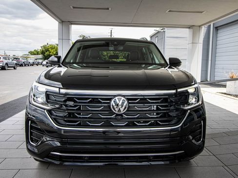 New 2026 Volkswagen Atlas SEL Premium R-Line AWD/4WD image 9