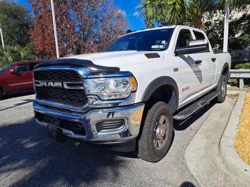 Used 2021 RAM 2500 Tradesman image 3