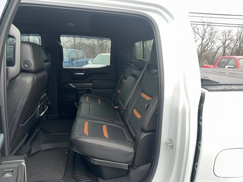 Used 2021 GMC Sierra 1500 AT4 w/ AT4 Premium Package image 10